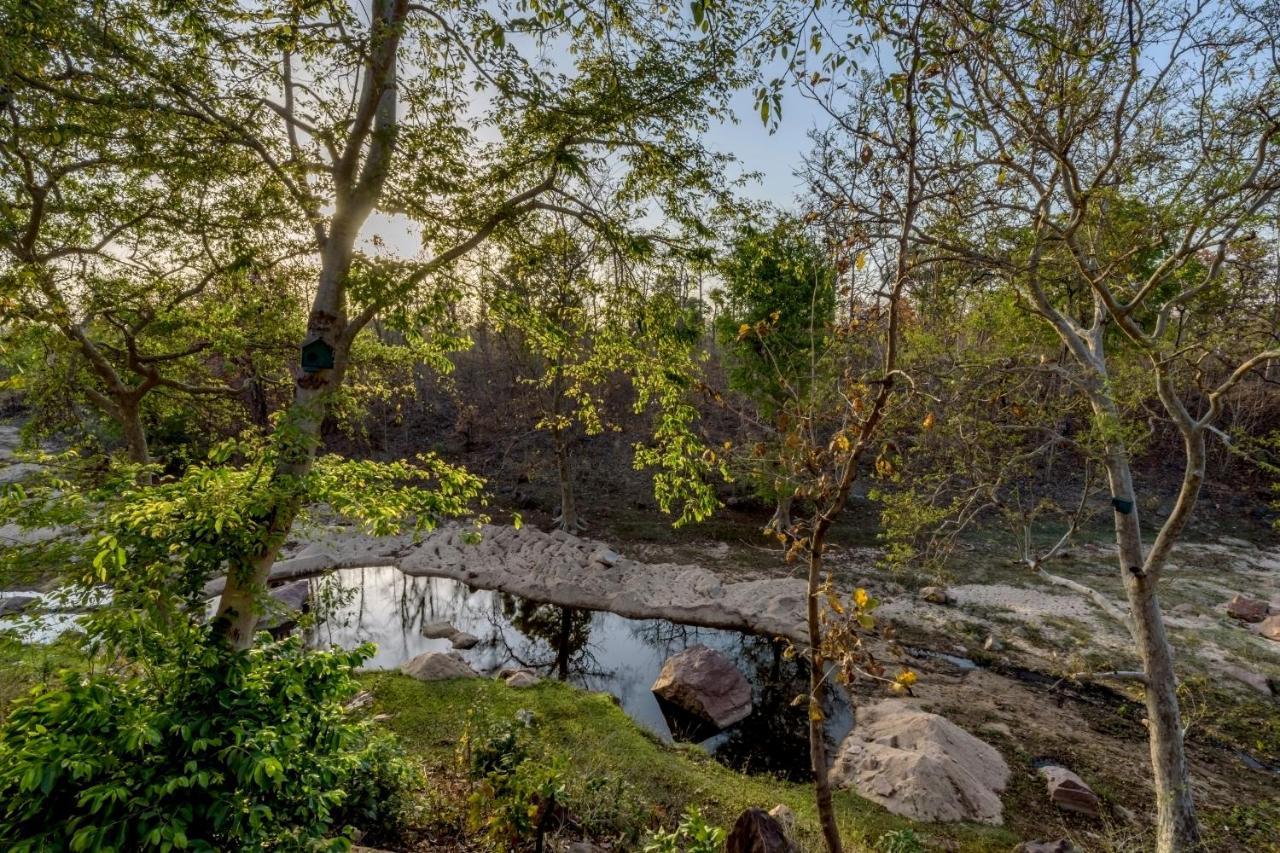 The Riverwood Forest Retreat Pench Khawasa Bagian luar foto